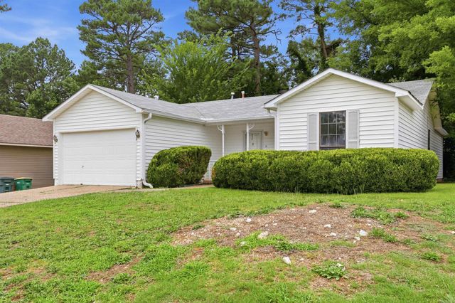 14 Newcomb Court, Little Rock, AR 72210