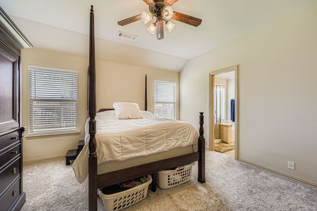 6952 Alcala, Grand Prairie, TX 75054