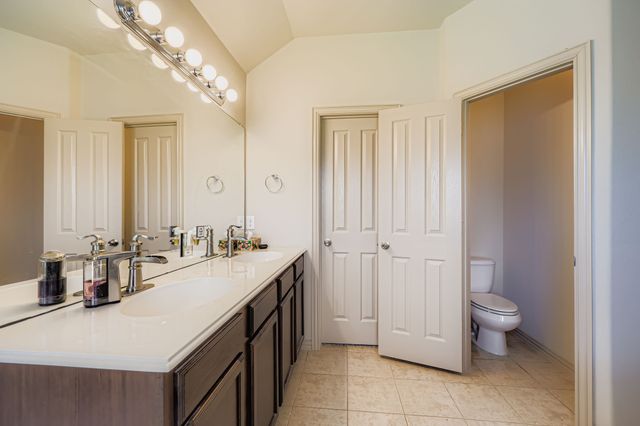 6952 Alcala, Grand Prairie, TX 75054