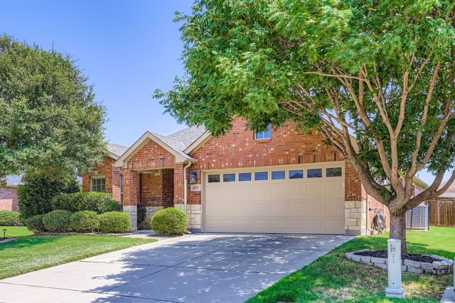 6952 Alcala, Grand Prairie, TX 75054