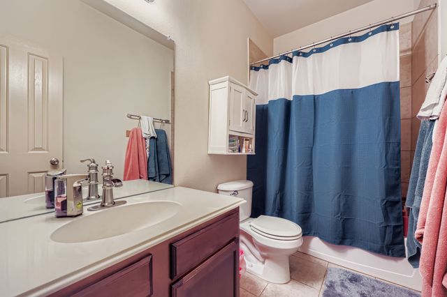6952 Alcala, Grand Prairie, TX 75054