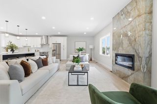 35 Miller Ave, Framingham, MA 01702
