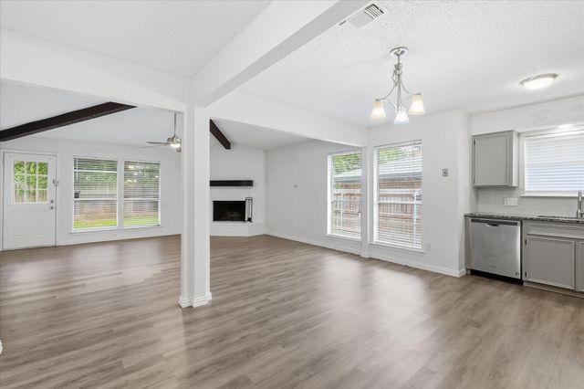 7208 Misty Meadow Drive S, Fort Worth, TX 76133