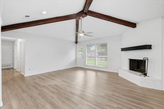 7208 Misty Meadow Drive S, Fort Worth, TX 76133