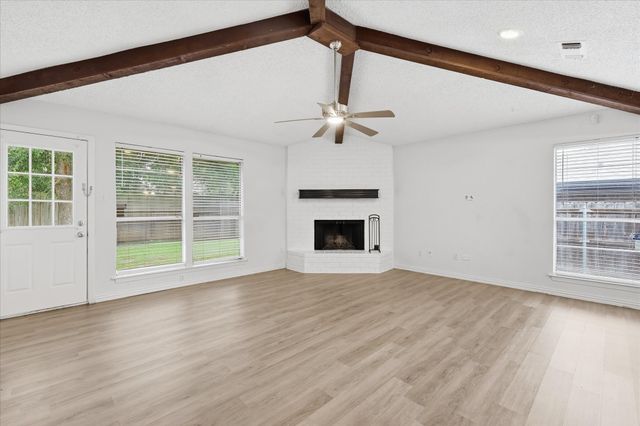 7208 Misty Meadow Drive S, Fort Worth, TX 76133