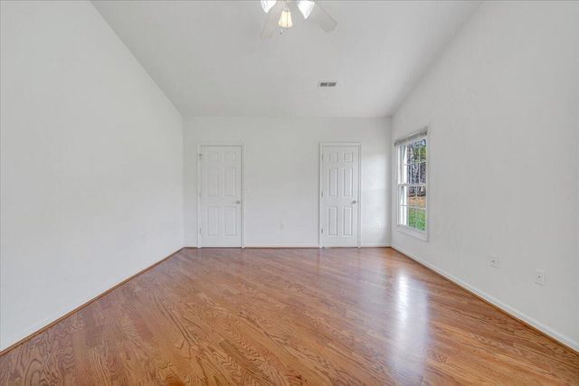 204 Montgomery Farms AVE, Moneta, VA 24121