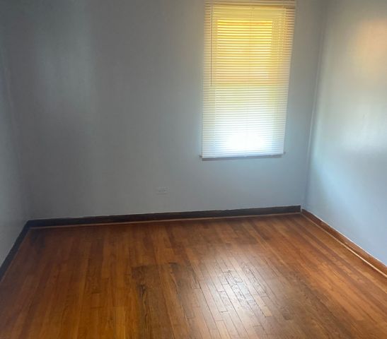 14408 S Hoxie Avenue, Burnham, IL 60633