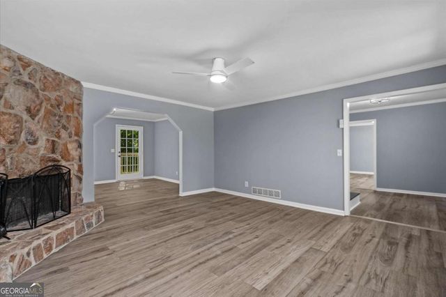 4089 Hickory Nut Drive, Douglasville, GA 30135