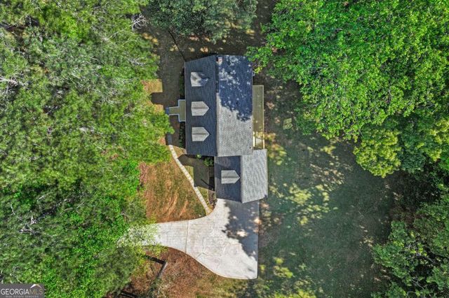 4089 Hickory Nut Drive, Douglasville, GA 30135