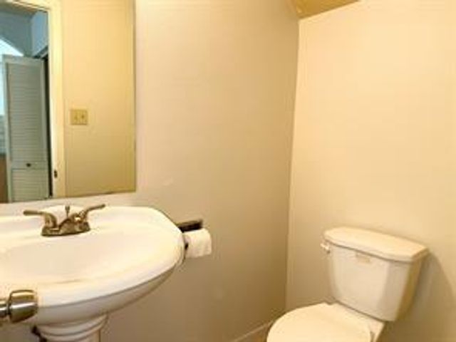 10060 Emnora Lane, Houston, TX 77080