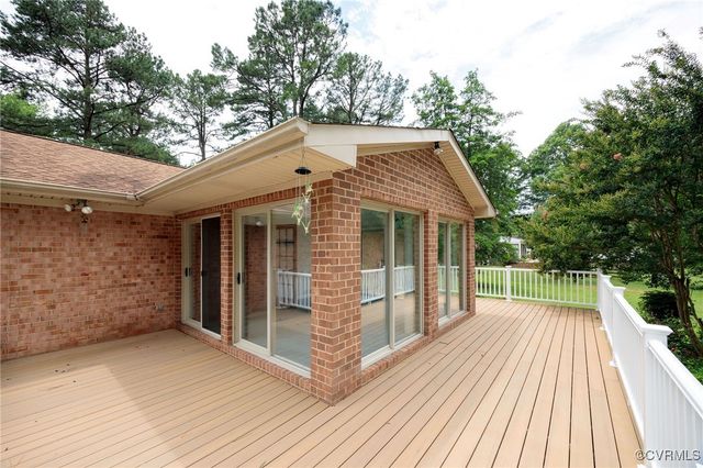 7260 Placida Cir, Mechanicsville, VA 23116