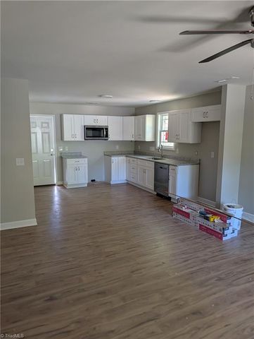 232 Crestwood Circle, High Point, NC 27260