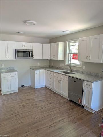 232 Crestwood Circle, High Point, NC 27260
