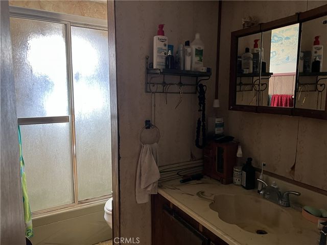 8200 Bolsa 37, Midway City, CA 92655
