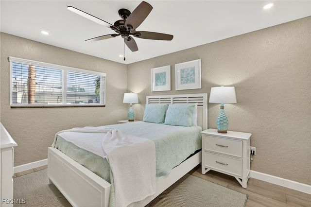 827 E Gulf DR L2, Sanibel, FL 33957