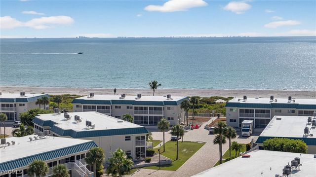 827 E Gulf DR L2, Sanibel, FL 33957