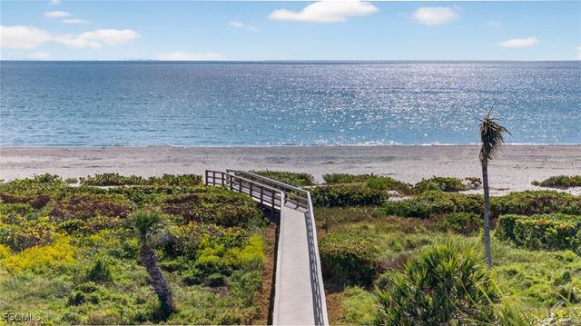 827 E Gulf DR L2, Sanibel, FL 33957