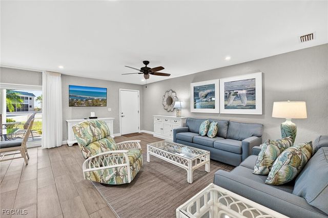 827 E Gulf DR L2, Sanibel, FL 33957