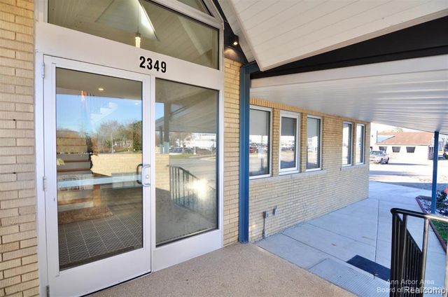 2349 Washtenaw Road, Ypsilanti Charter Township, MI 48197