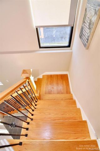 2349 Washtenaw Road, Ypsilanti Charter Township, MI 48197