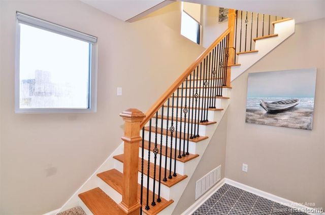 2349 Washtenaw Road, Ypsilanti Charter Township, MI 48197