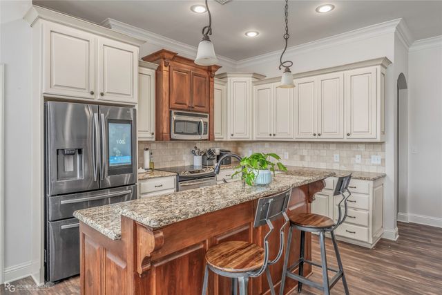 711 Reeds Reef, Bossier City, LA 71112