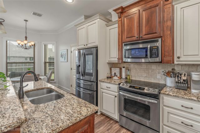 711 Reeds Reef, Bossier City, LA 71112