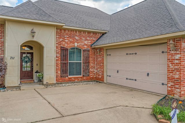 711 Reeds Reef, Bossier City, LA 71112