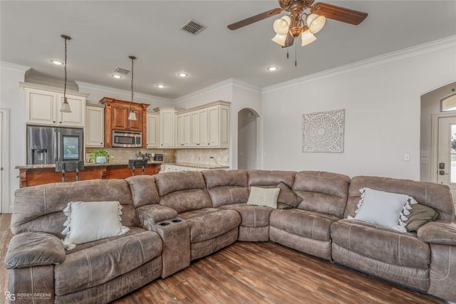 711 Reeds Reef, Bossier City, LA 71112
