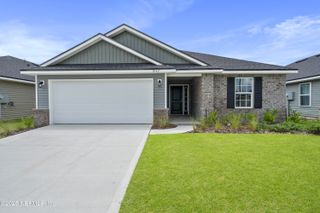 8362 HELMSLEY Boulevard, Jacksonville, FL 32219