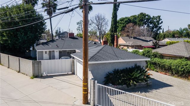124 N Naomi, Burbank, CA 91505