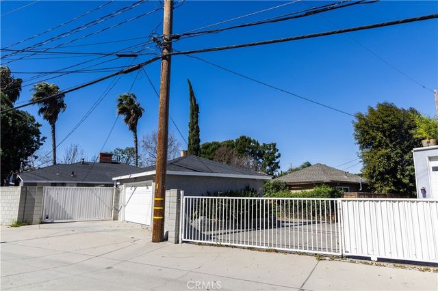 124 N Naomi, Burbank, CA 91505