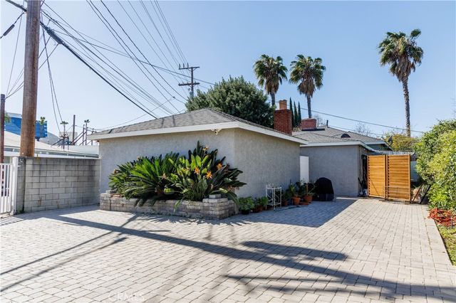 124 N Naomi, Burbank, CA 91505