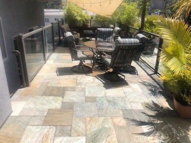 124 N Naomi, Burbank, CA 91505