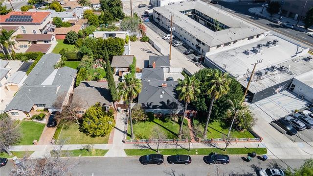 124 N Naomi, Burbank, CA 91505