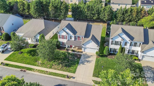 1007 Butterburr Drive, Matthews, NC 28104