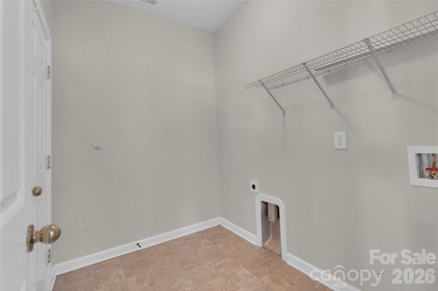 1007 Butterburr Drive, Matthews, NC 28104