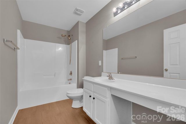 1007 Butterburr Drive, Matthews, NC 28104
