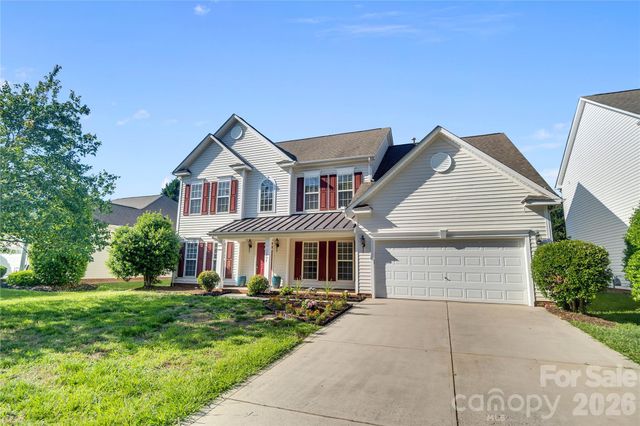1007 Butterburr Drive, Matthews, NC 28104