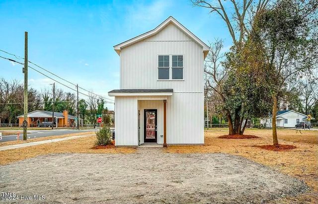 104 W Oak Street, Goldsboro, NC 27530
