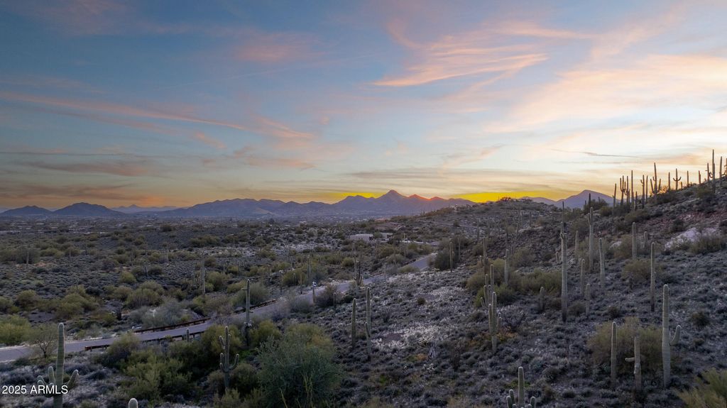 7380 E Continental Mountain Estates Drive 2, Cave Creek, AZ 85331