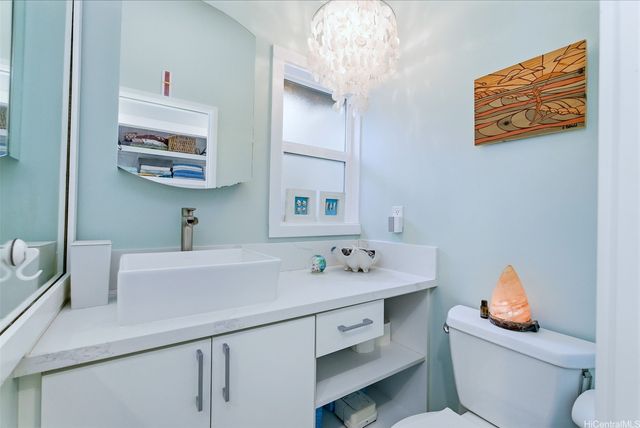 4145 Akulikuli Terrace, Honolulu, HI 96816