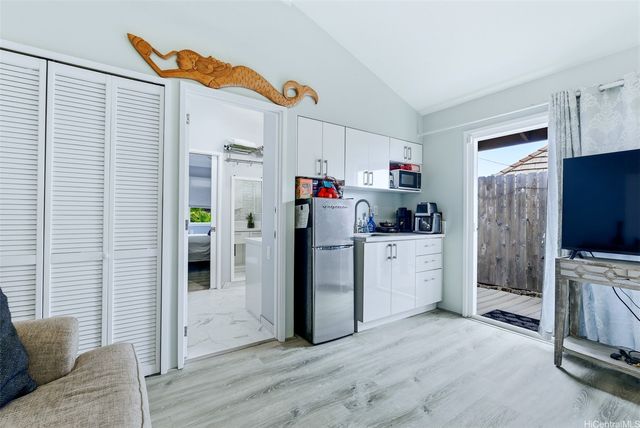 4145 Akulikuli Terrace, Honolulu, HI 96816