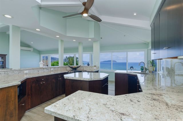 4145 Akulikuli Terrace, Honolulu, HI 96816
