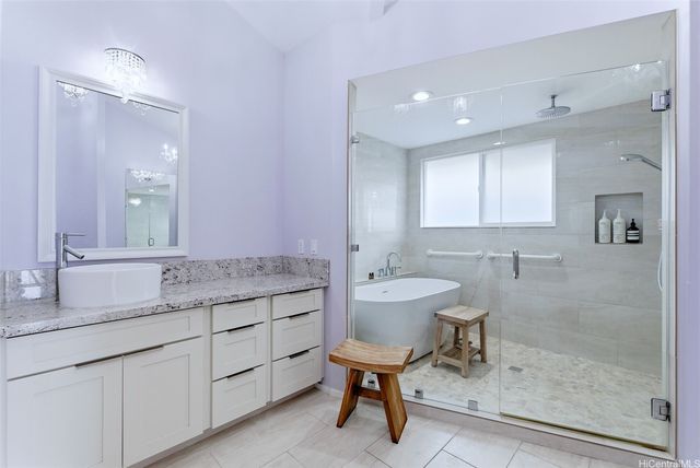 4145 Akulikuli Terrace, Honolulu, HI 96816