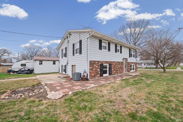 705 S Wood Street, Brookston, IN 47923