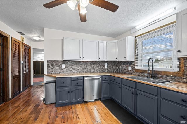 705 S Wood Street, Brookston, IN 47923