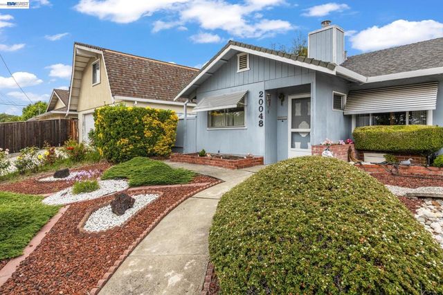 20048 Sapphire St, Castro Valley, CA 94546