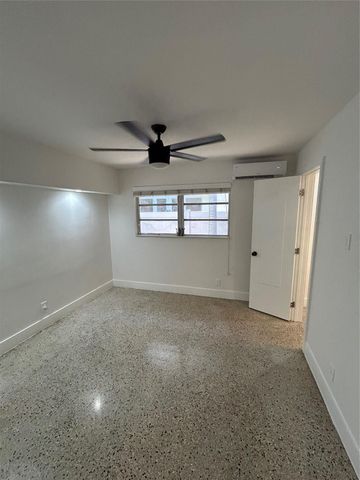 820 N Victoria Park Road 4, Fort Lauderdale, FL 33304