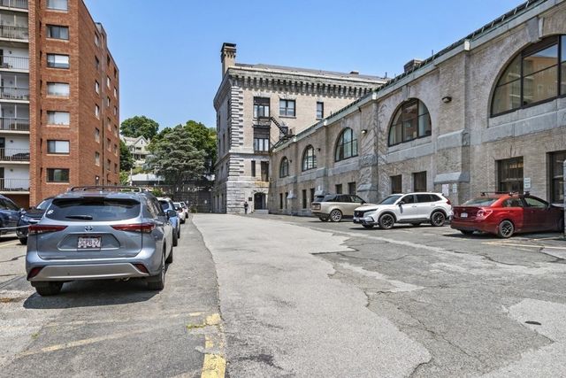92 High St T2, Medford, MA 02155